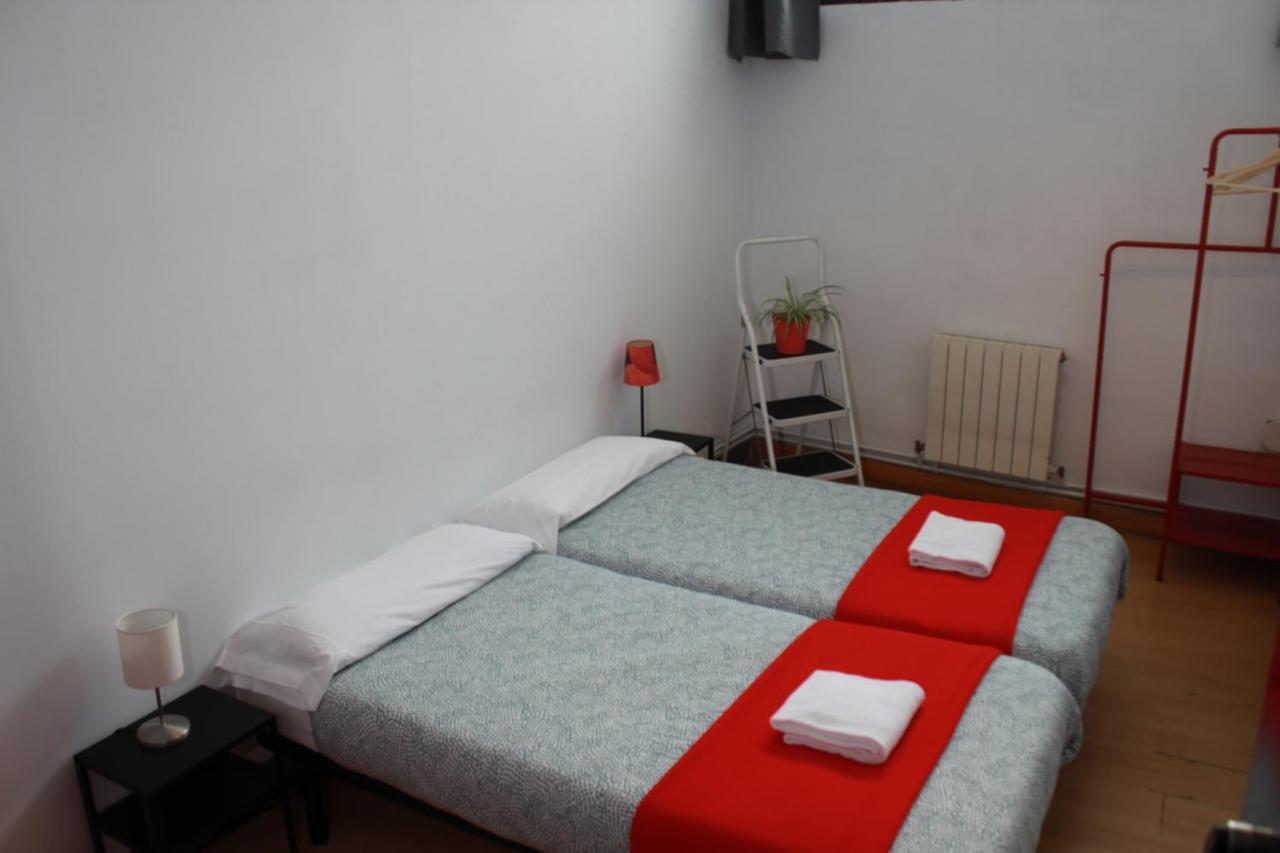 Bilbao Akelarre Hostel ภายนอก รูปภาพ