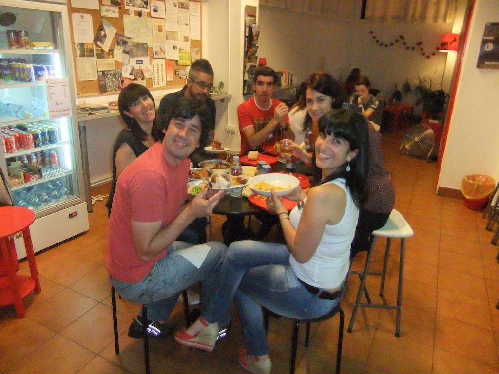 Bilbao Akelarre Hostel ภายนอก รูปภาพ